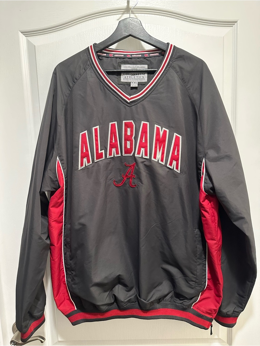 Colosseum Athletics Men’s Alabama V-neck Windbreaker Pullover Jacket, Size XXL